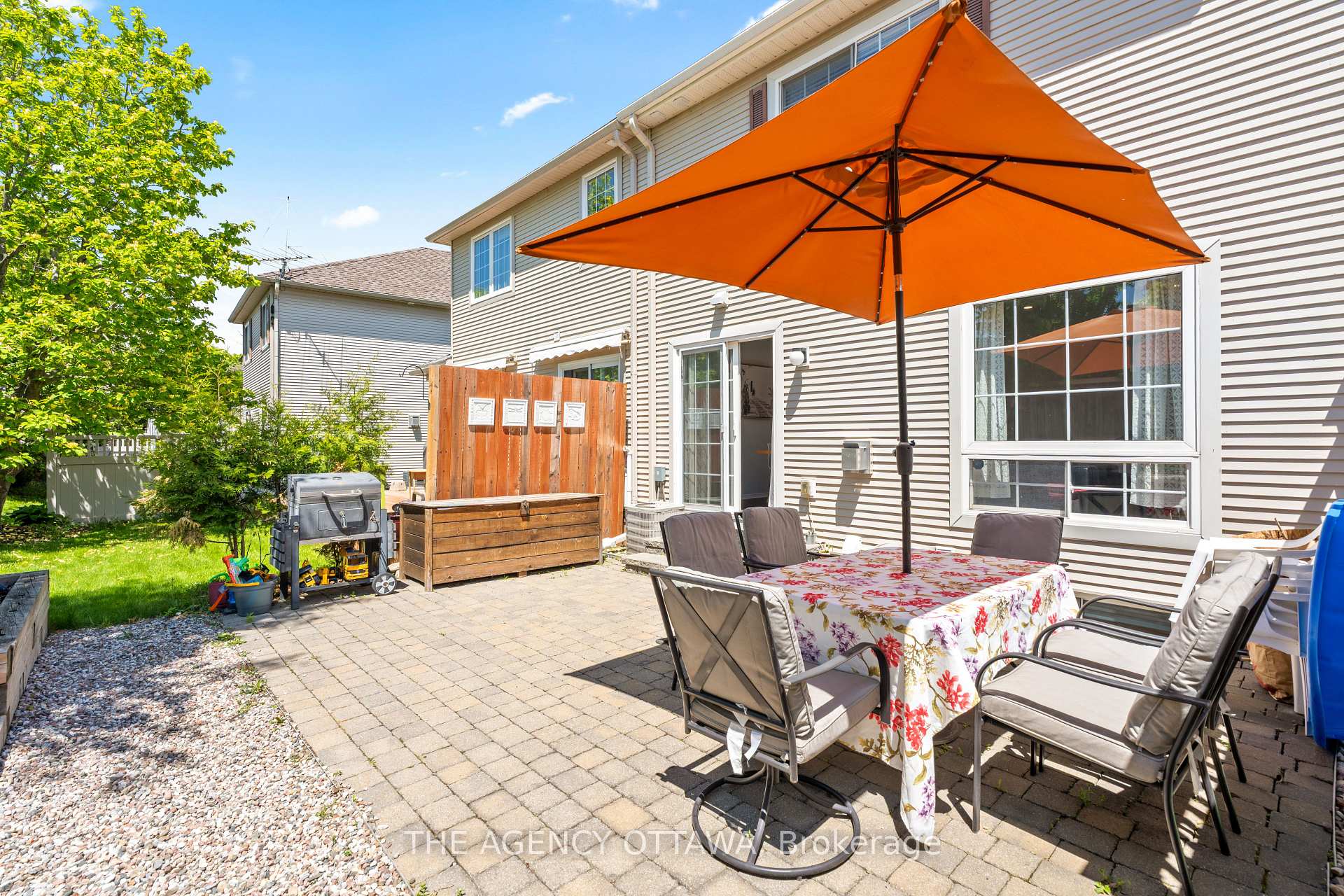 Photo 36 of 42 Kirkstone Private, Ottawa, Barrhaven - Stonebridge — HOMEH