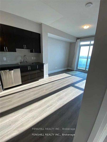 Photo 7 of Unit 2211, 7171 Yonge Street, Markham, Grandview — HOMEH
