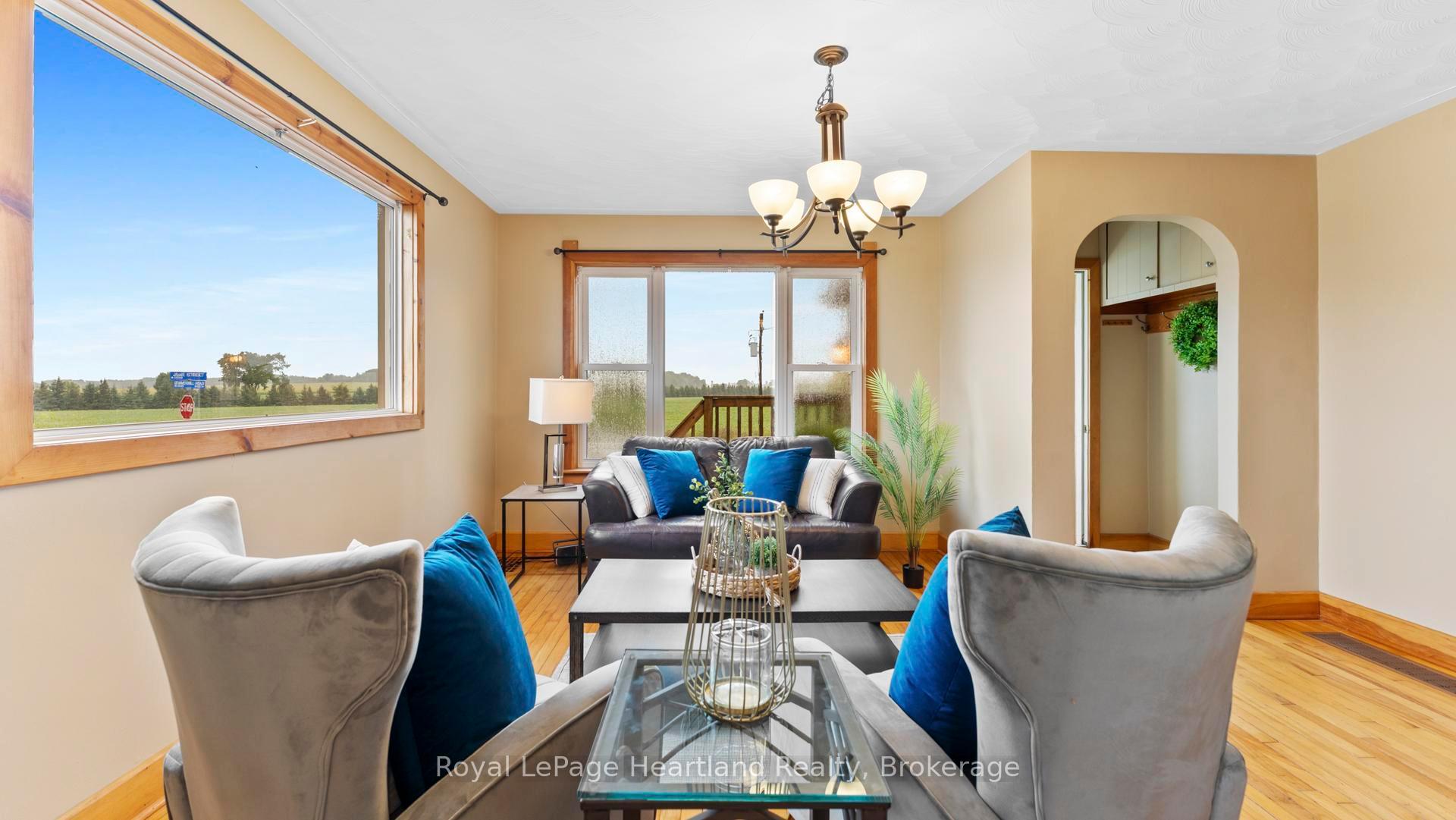 Photo 19 of 41553 Summerhill Road S, Central Huron, Hullett — HOMEH