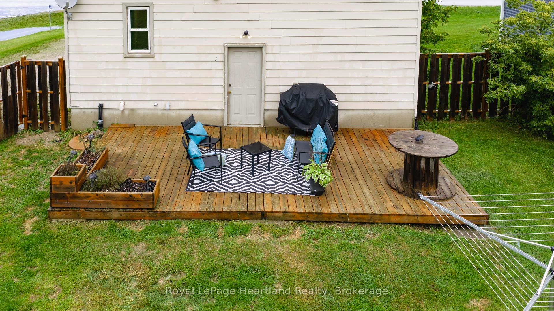 Photo 25 of 41553 Summerhill Road S, Central Huron, Hullett — HOMEH