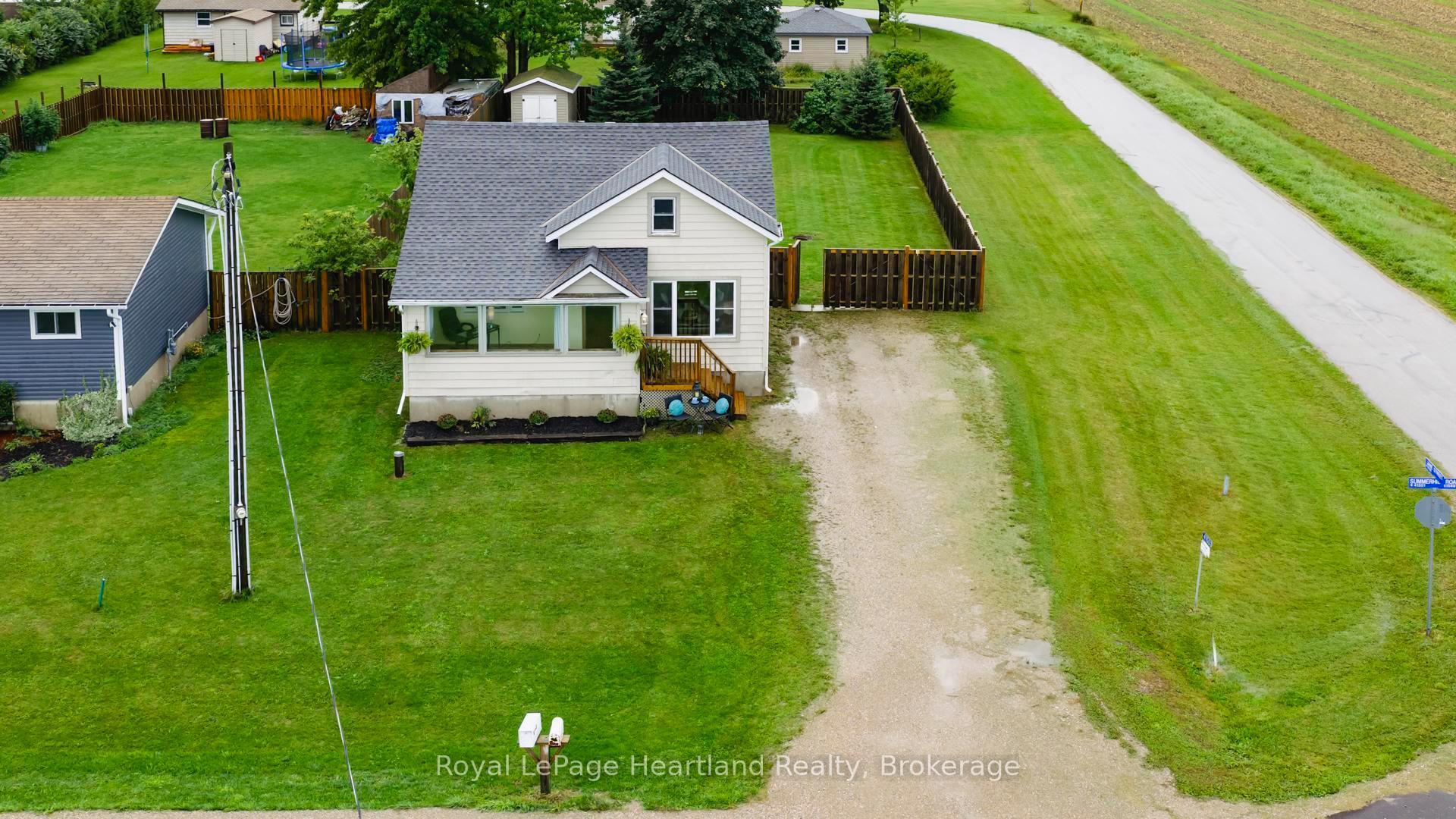 Photo 29 of 41553 Summerhill Road S, Central Huron, Hullett — HOMEH