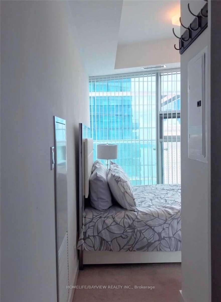 Photo 11 of Unit 2811, 14 York Street, Toronto, Waterfront Communities — HOMEH