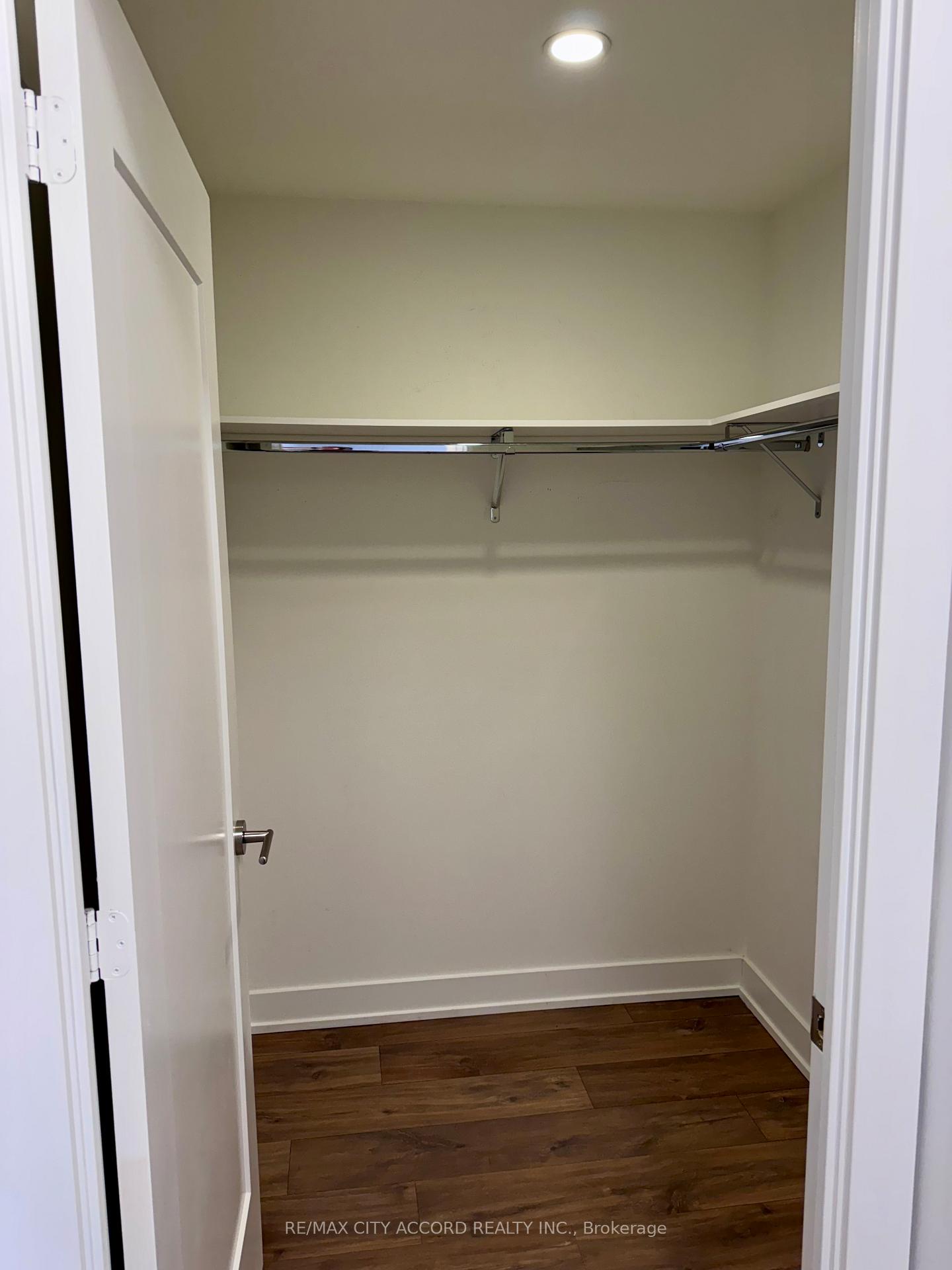 Photo 11 of Unit 1215, 80 Vanauley Street, Toronto, Kensington-Chinatown — HOMEH