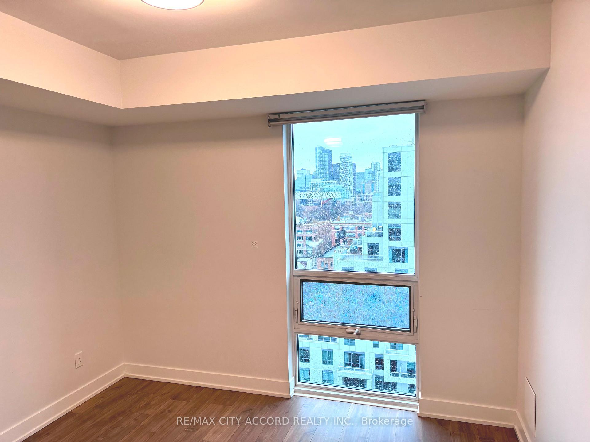 Photo 8 of Unit 1215, 80 Vanauley Street, Toronto, Kensington-Chinatown — HOMEH