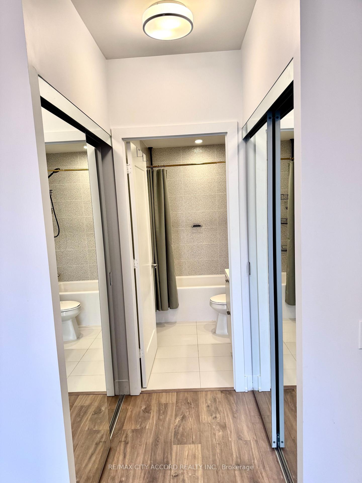 Photo 17 of Unit 1215, 80 Vanauley Street, Toronto, Kensington-Chinatown — HOMEH