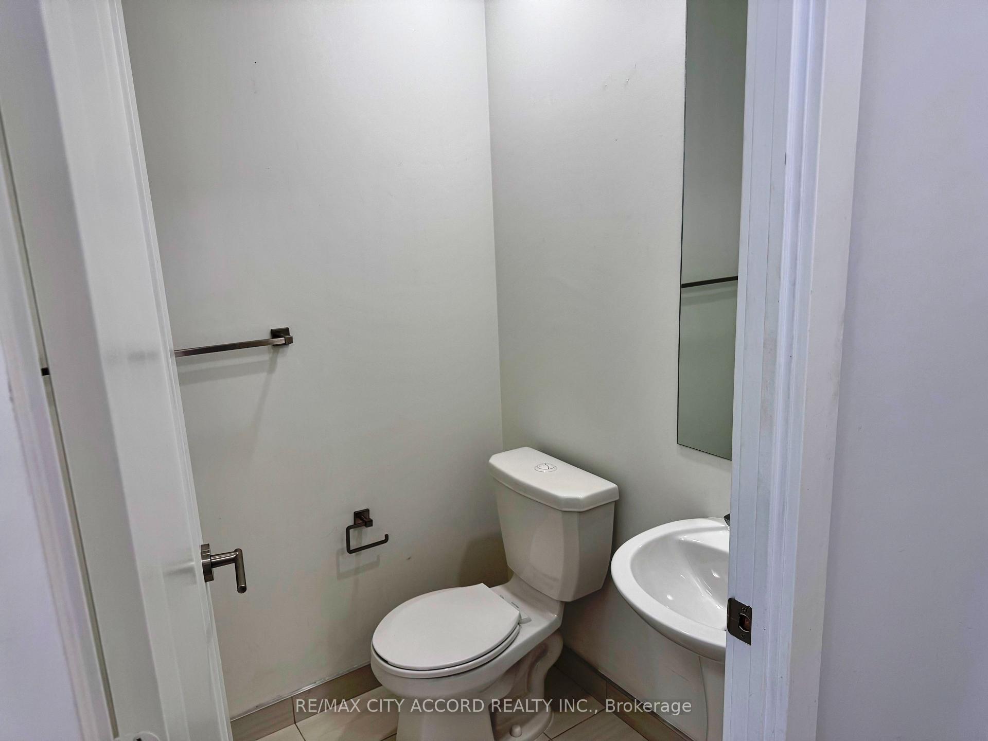 Photo 14 of Unit 1215, 80 Vanauley Street, Toronto, Kensington-Chinatown — HOMEH