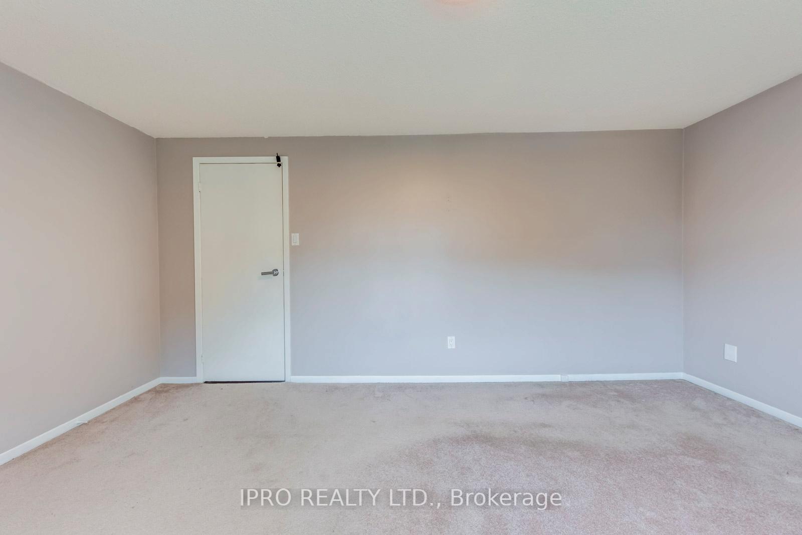 Photo 22 of 7 Wright Crescent, Ajax, Central — HOMEH