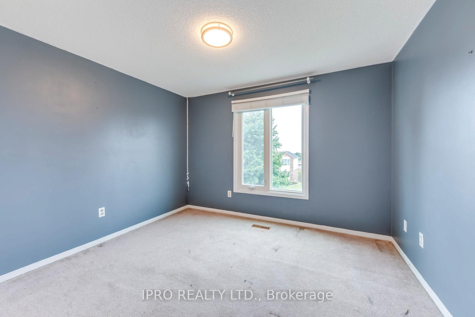 Photo 28 of 7 Wright Crescent, Ajax, Central — HOMEH