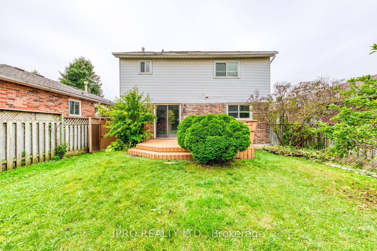 Photo 34 of 7 Wright Crescent, Ajax, Central — HOMEH