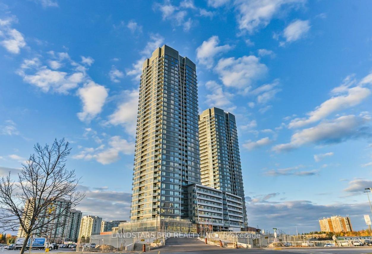 Front of Unit 2807, 30 Upper Mall Way