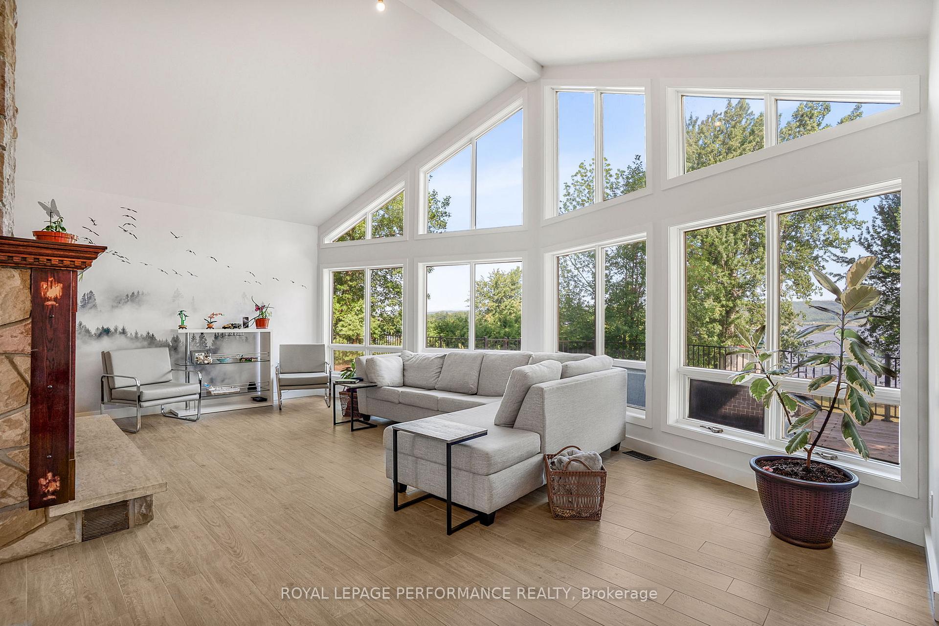 Photo 5 of 2474 Bay Road, Champlain, Champlain Twp — HOMEH