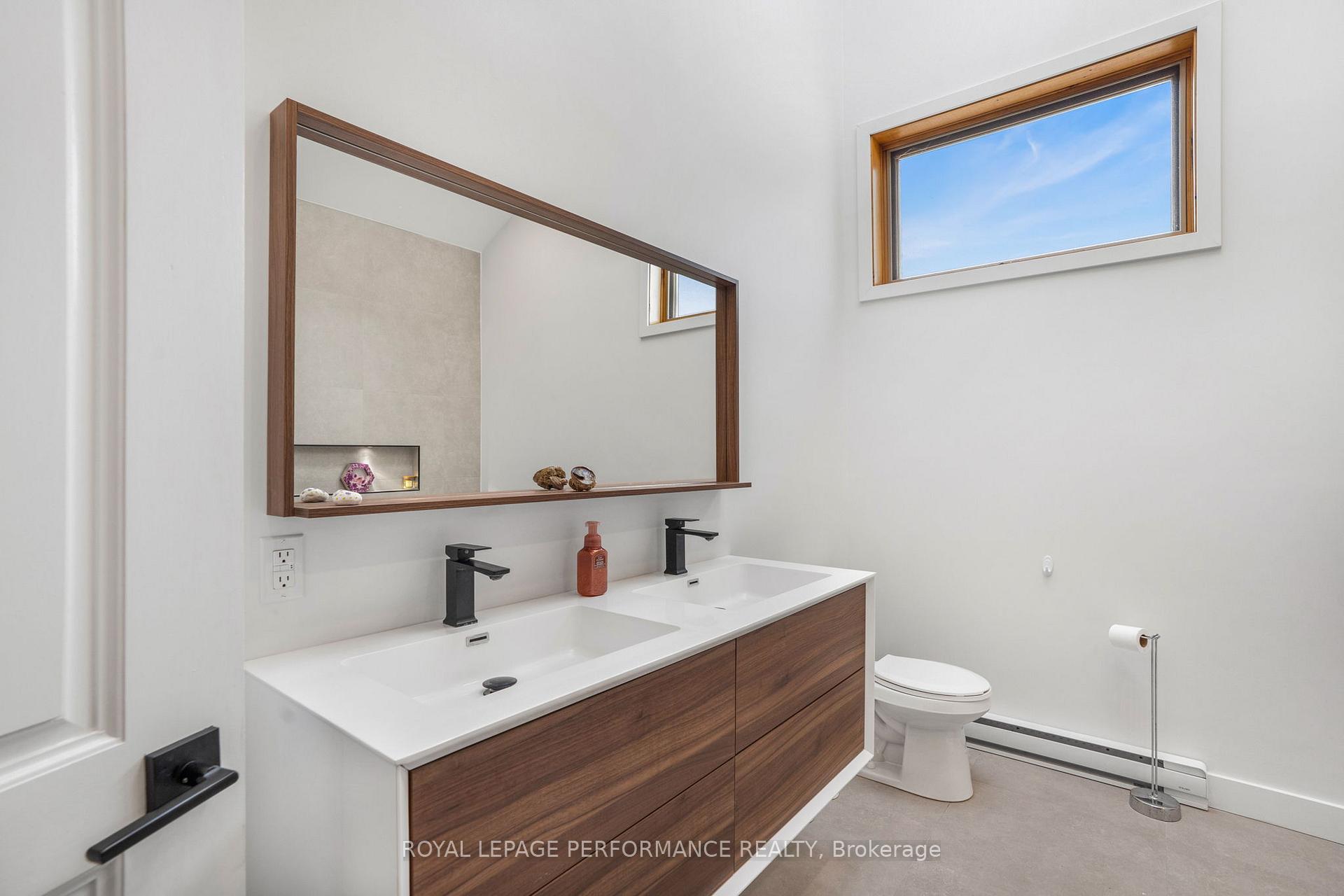 Photo 18 of 2474 Bay Road, Champlain, Champlain Twp — HOMEH
