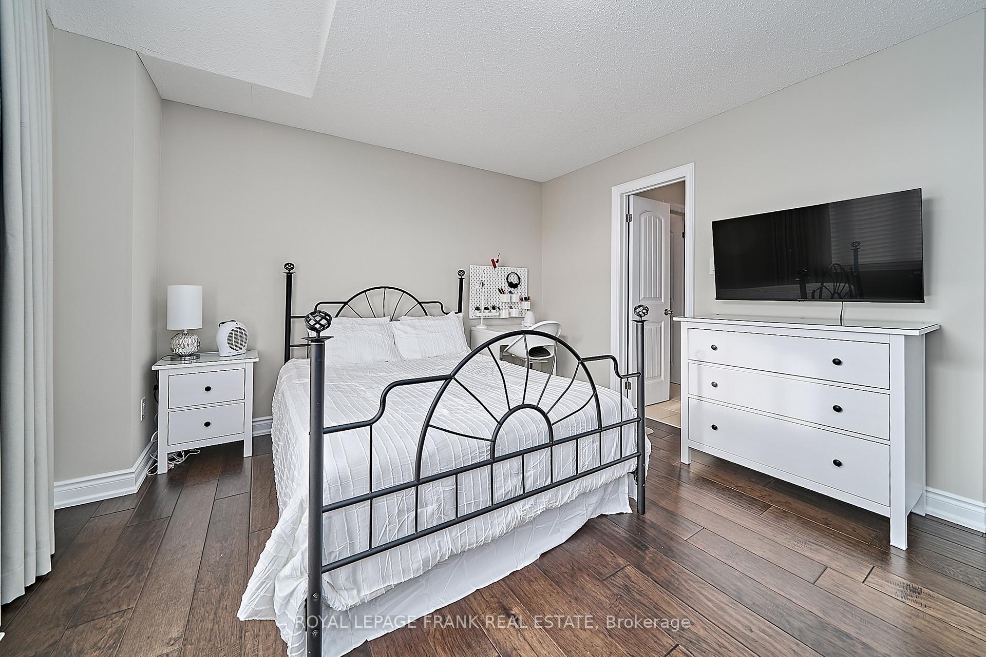 Photo 30 of 83 Sharplin Drive, Ajax, South East — HOMEH