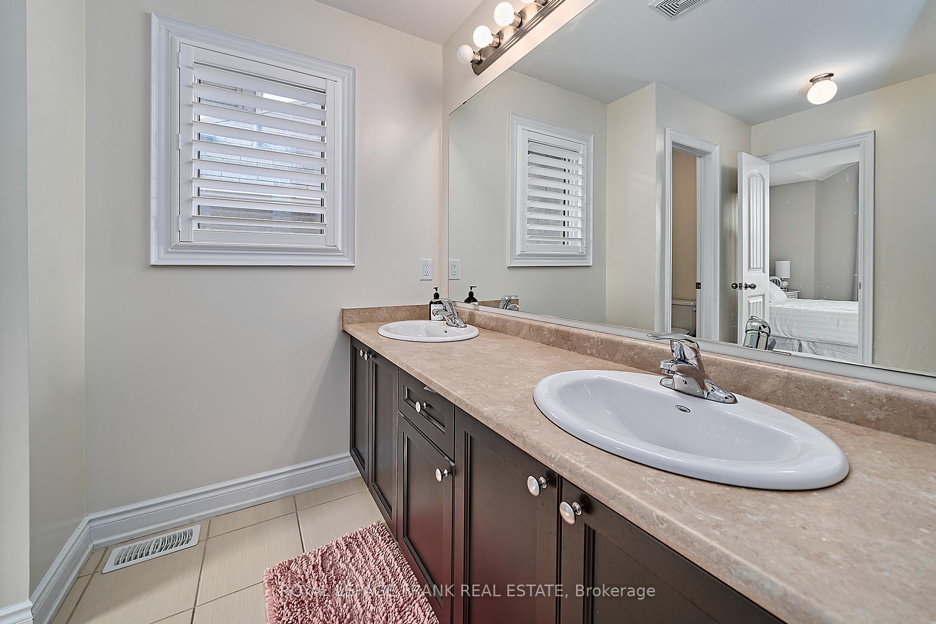 Photo 28 of 83 Sharplin Drive, Ajax, South East — HOMEH