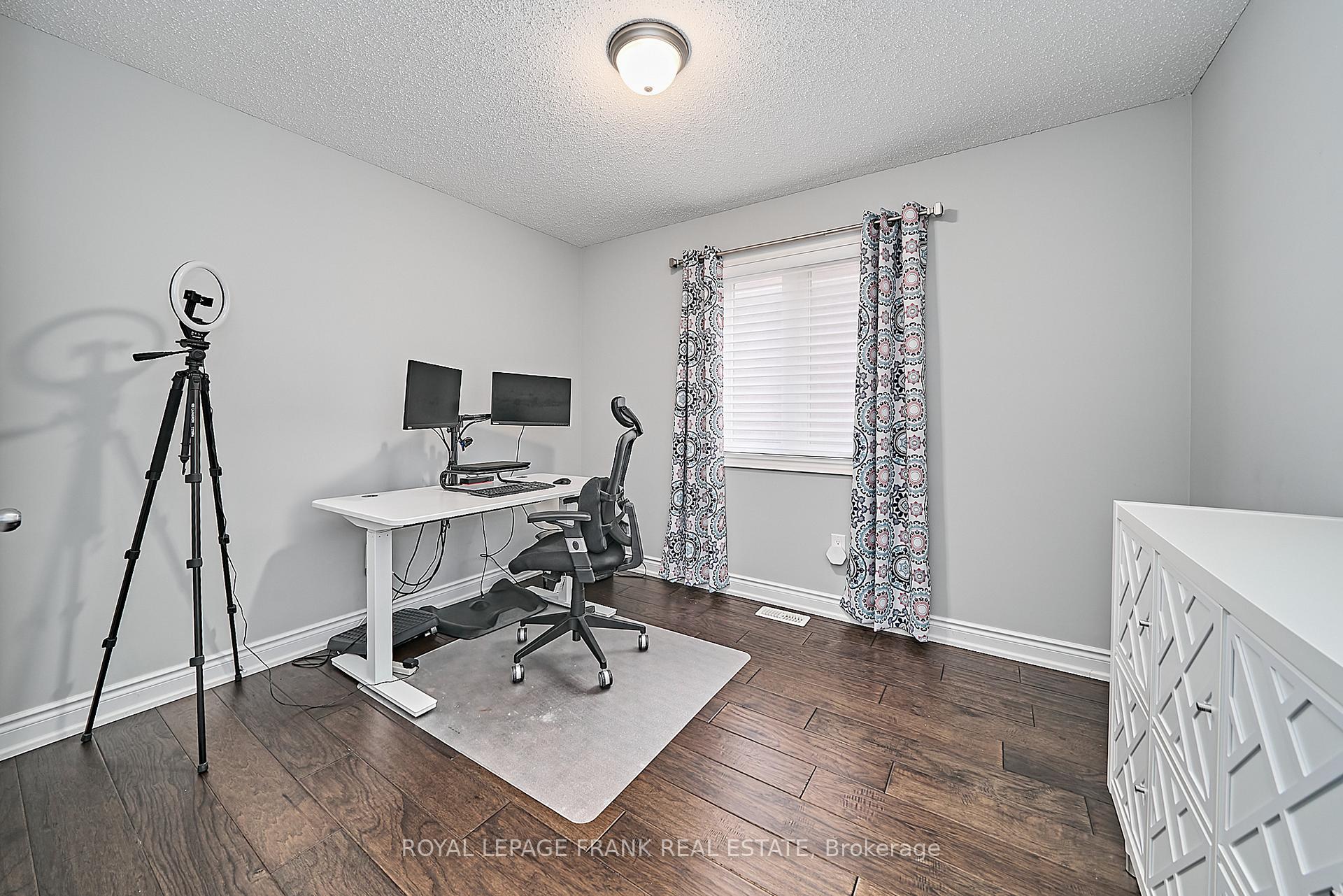 Photo 29 of 83 Sharplin Drive, Ajax, South East — HOMEH
