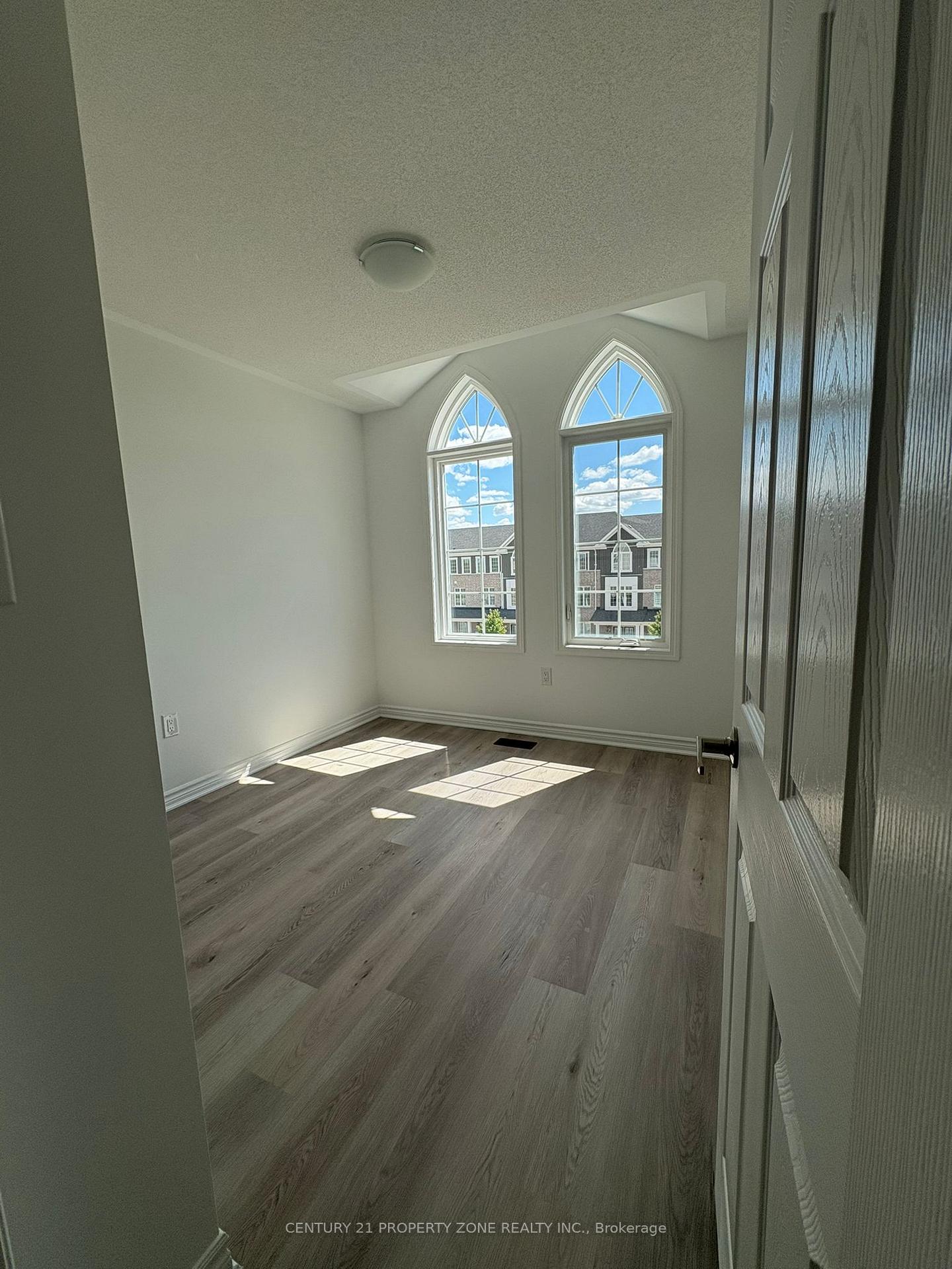 Photo 15 of 39 Cullingtree Place, Caledon, Rural Caledon — HOMEH