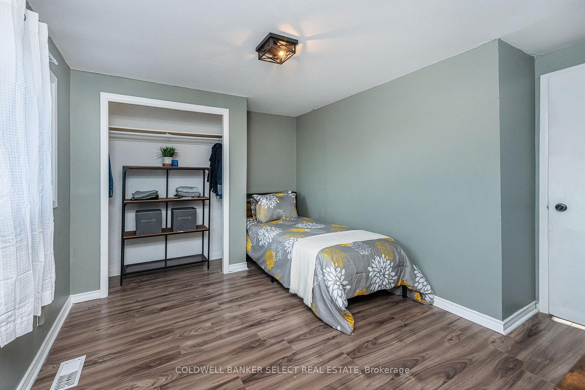 Photo 16 of 243 Leavens Court, Caledon, Bolton East — HOMEH