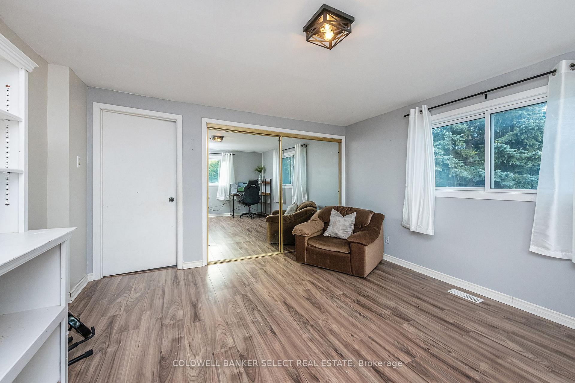 Photo 25 of 243 Leavens Court, Caledon, Bolton East — HOMEH