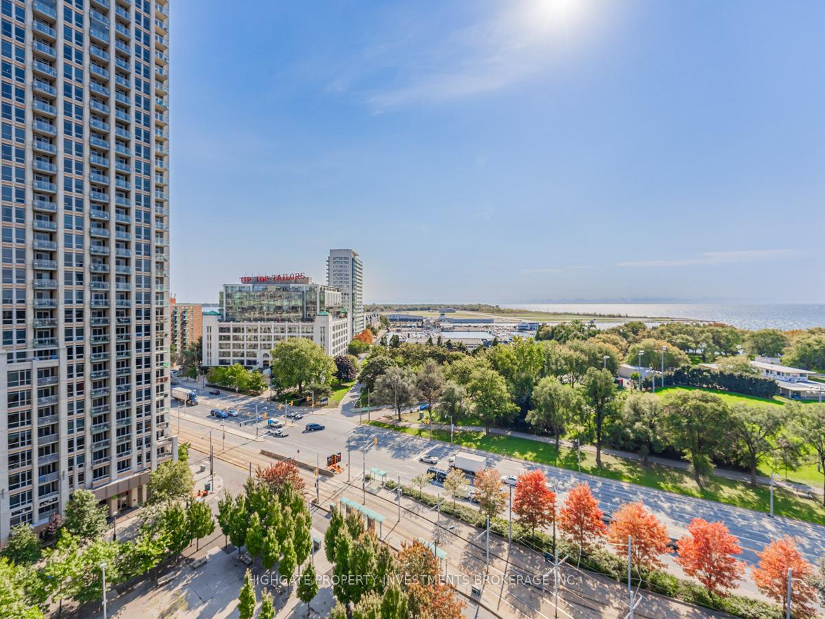 Photo 27 of Unit 1302, 215 Fort York Boulevard, Toronto, Niagara — HOMEH