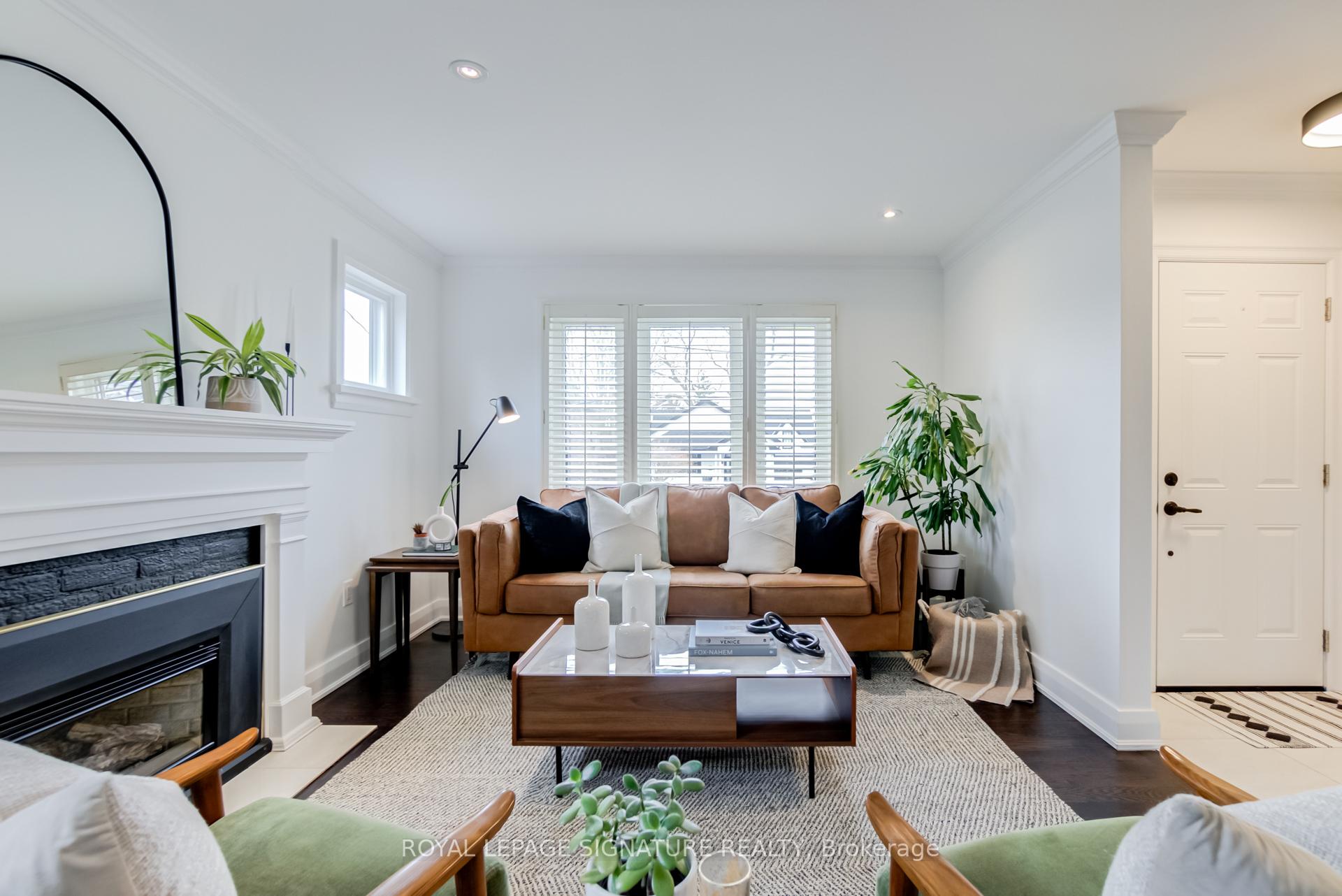 Photo 5 of 129 Wells Street, Aurora, Aurora Village — HOMEH
