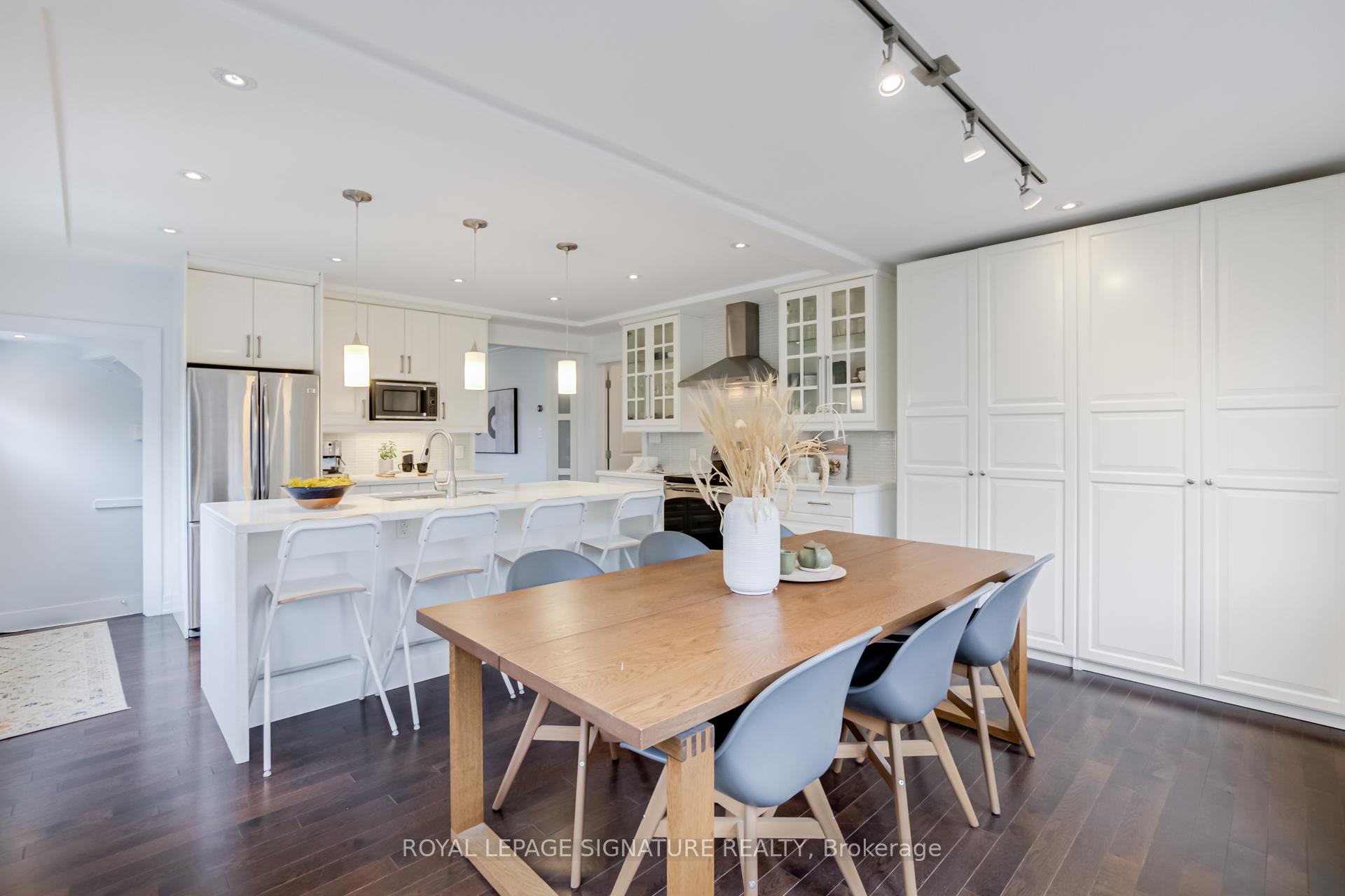 Photo 17 of 129 Wells Street, Aurora, Aurora Village — HOMEH