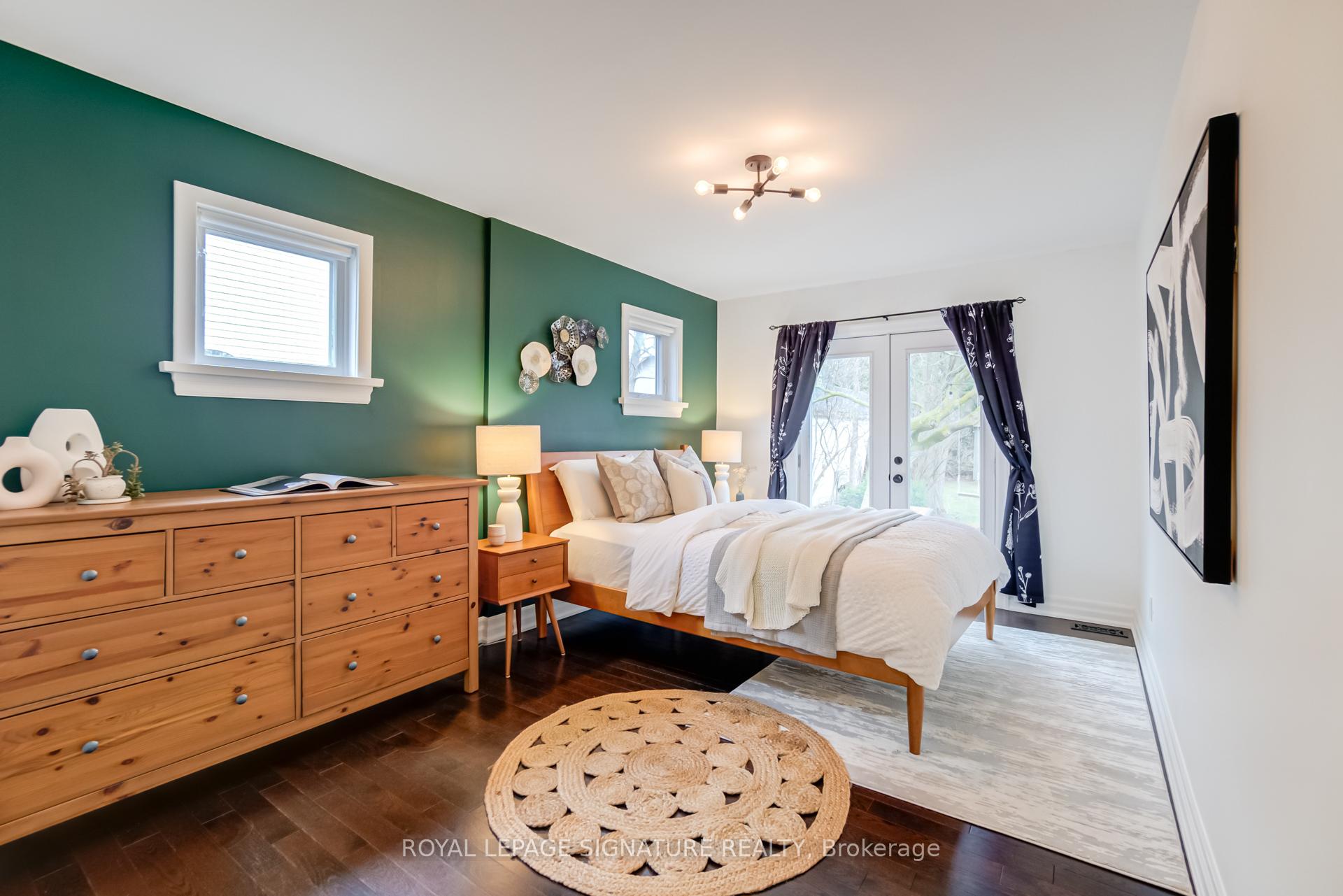 Photo 16 of 129 Wells Street, Aurora, Aurora Village — HOMEH