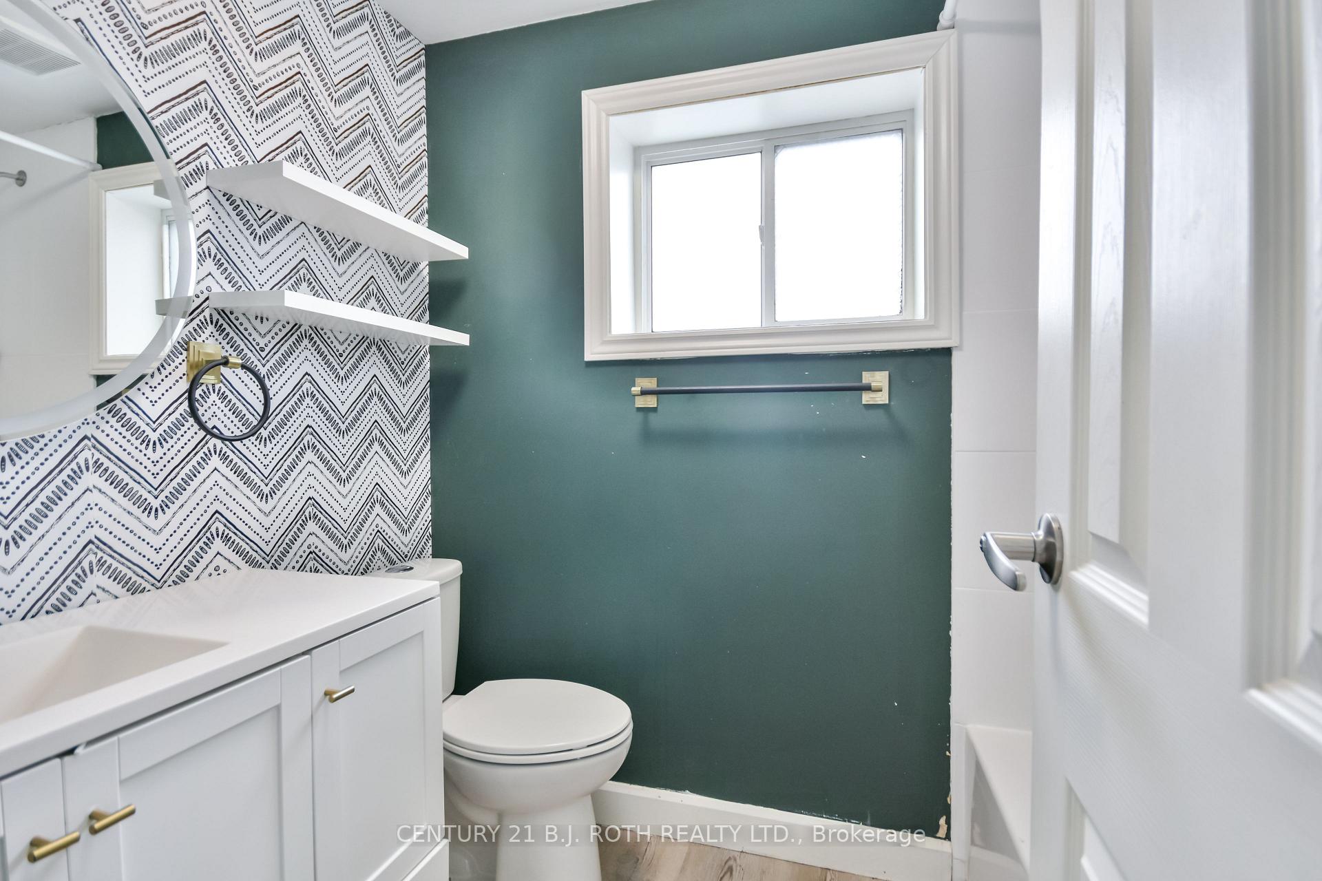 Photo 19 of 247 Letitia Street, Barrie, Letitia Heights — HOMEH