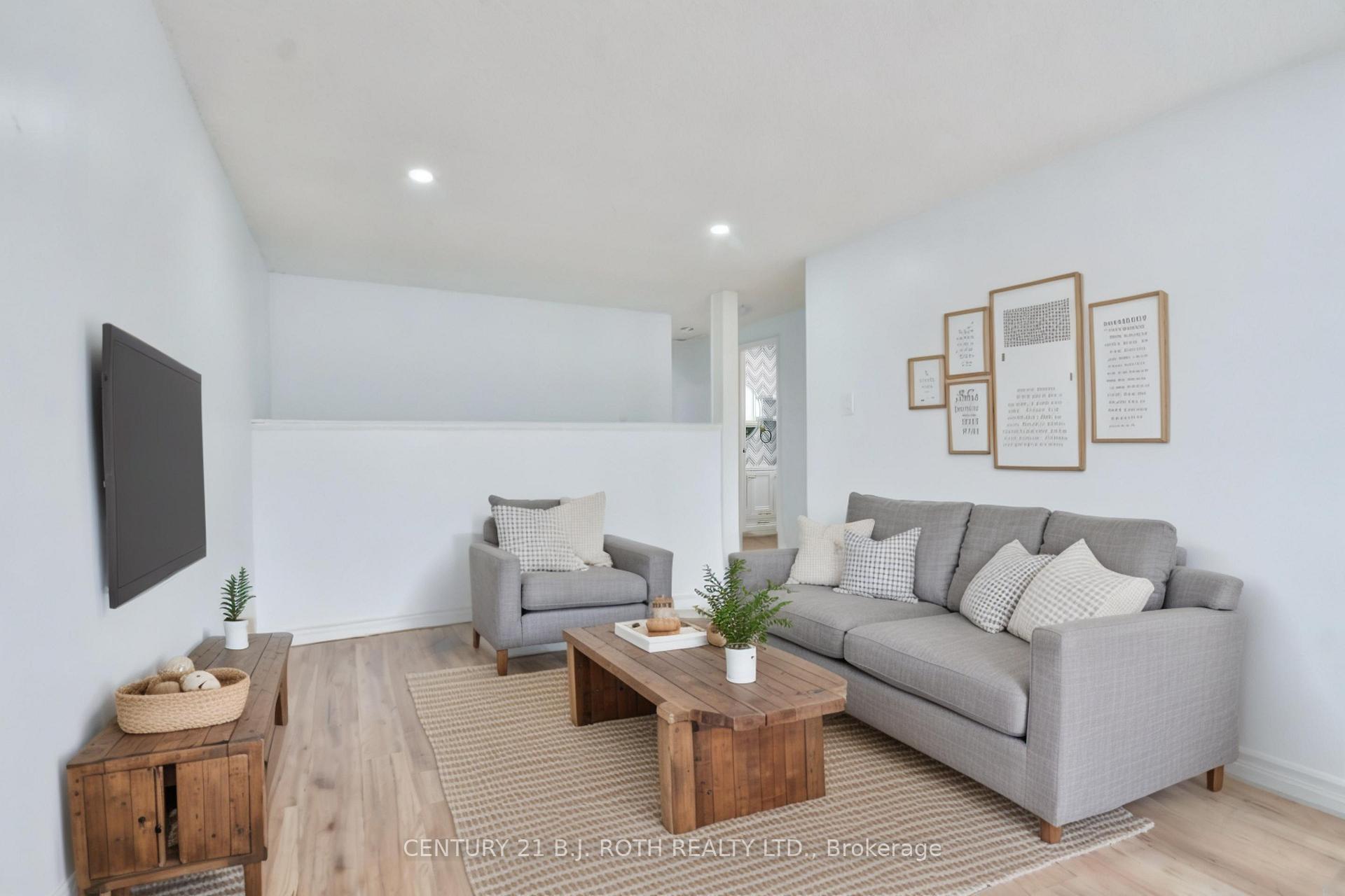 Photo 17 of 247 Letitia Street, Barrie, Letitia Heights — HOMEH