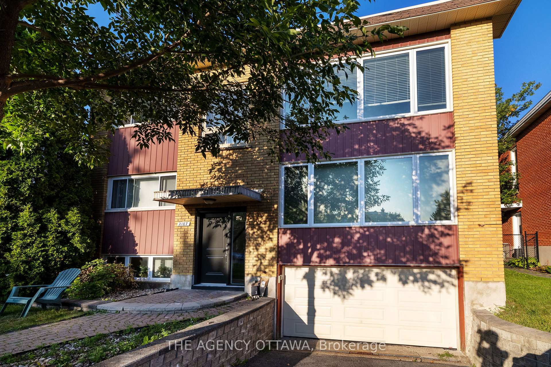 Photo 3 of Unit 2, 2187 Plesser Street, Ottawa, Elmvale Acres/Urbandale — HOMEH