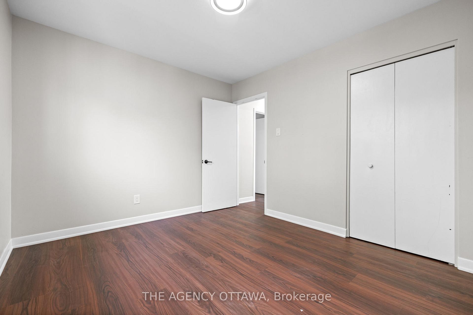 Photo 22 of Unit 2, 2187 Plesser Street, Ottawa, Elmvale Acres/Urbandale — HOMEH