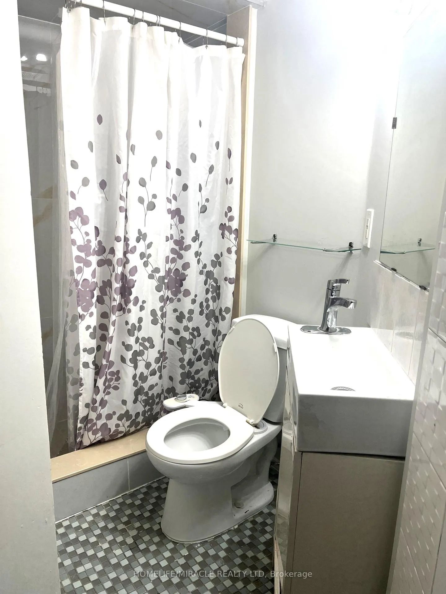 Photo 7 of Unit BSMT, 87 Mosley Crescent, Brampton, Fletcher's West — HOMEH
