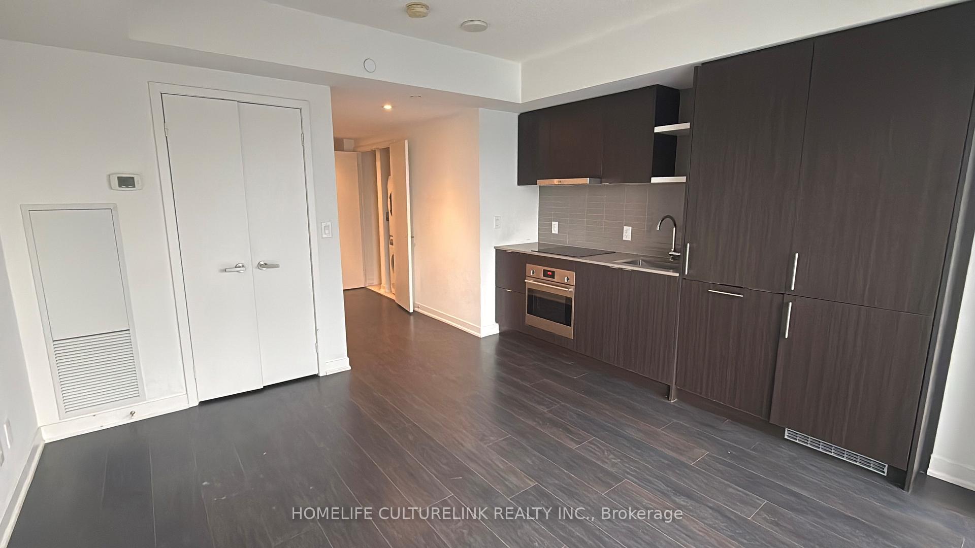 Photo 1 of Unit 3208, 100 Harbour Street, Toronto, Waterfront Communities — HOMEH