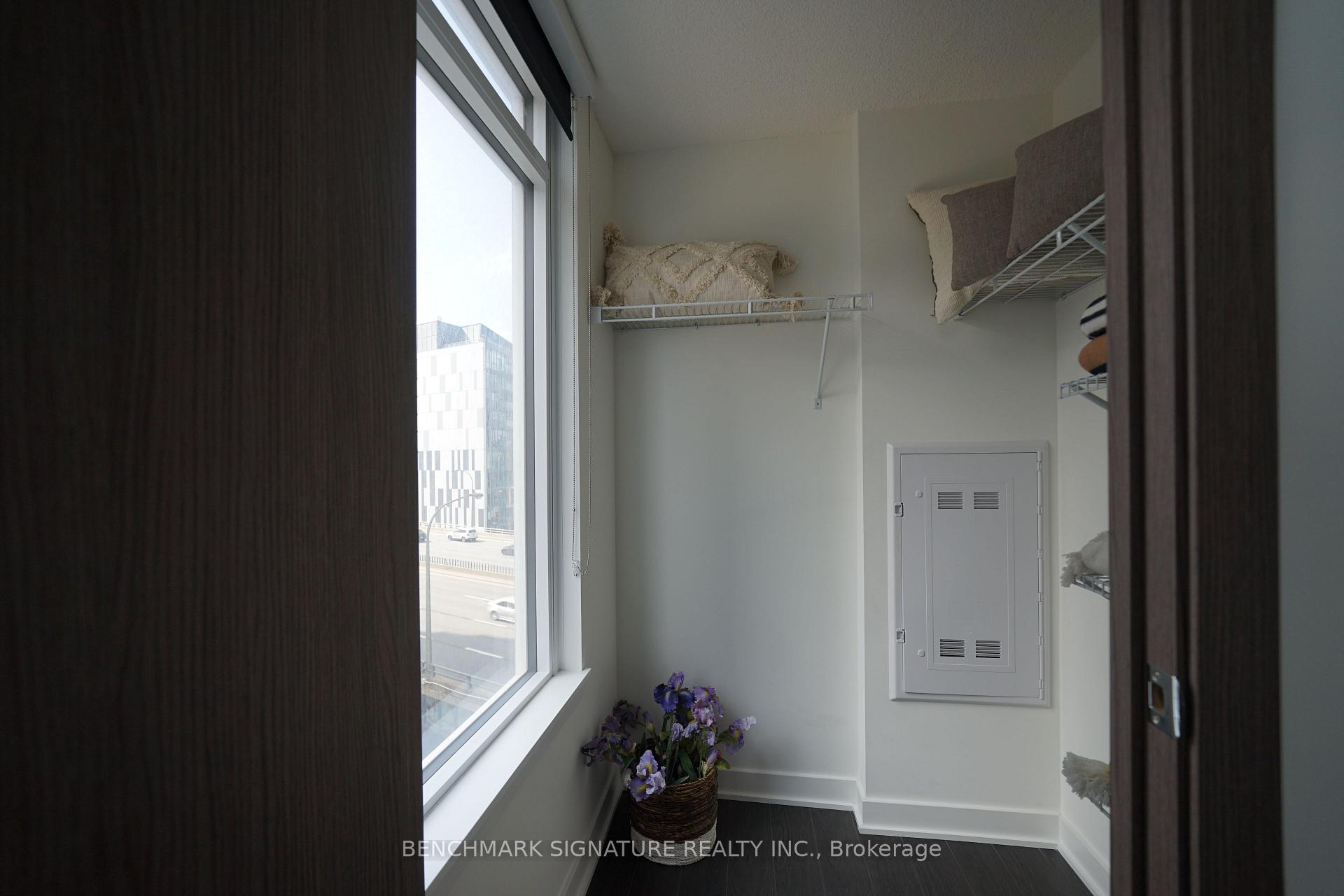 Photo 9 of Unit 903, 19 Bathurst Street, Toronto, Waterfront Communities — HOMEH