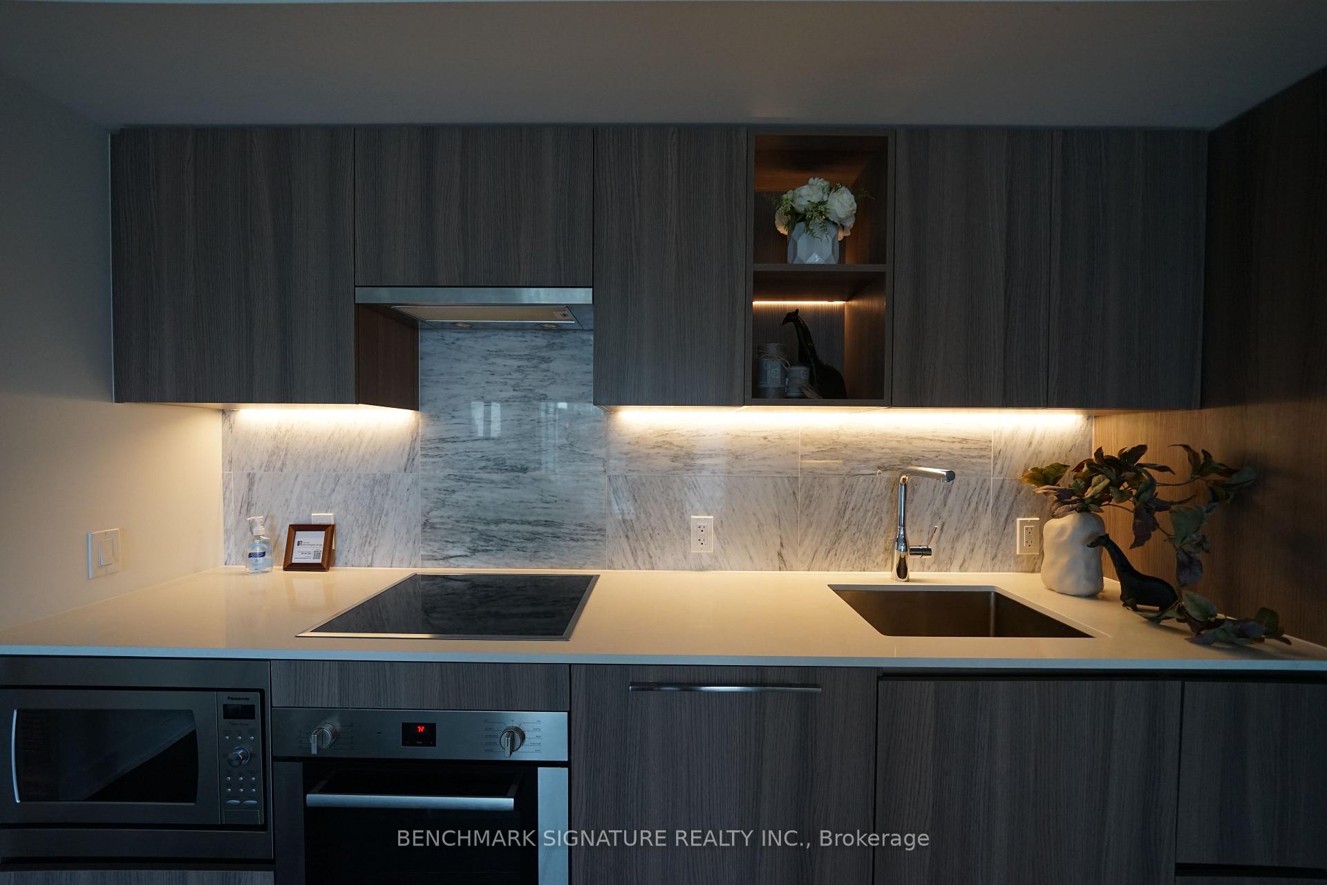 Photo 19 of Unit 903, 19 Bathurst Street, Toronto, Waterfront Communities — HOMEH