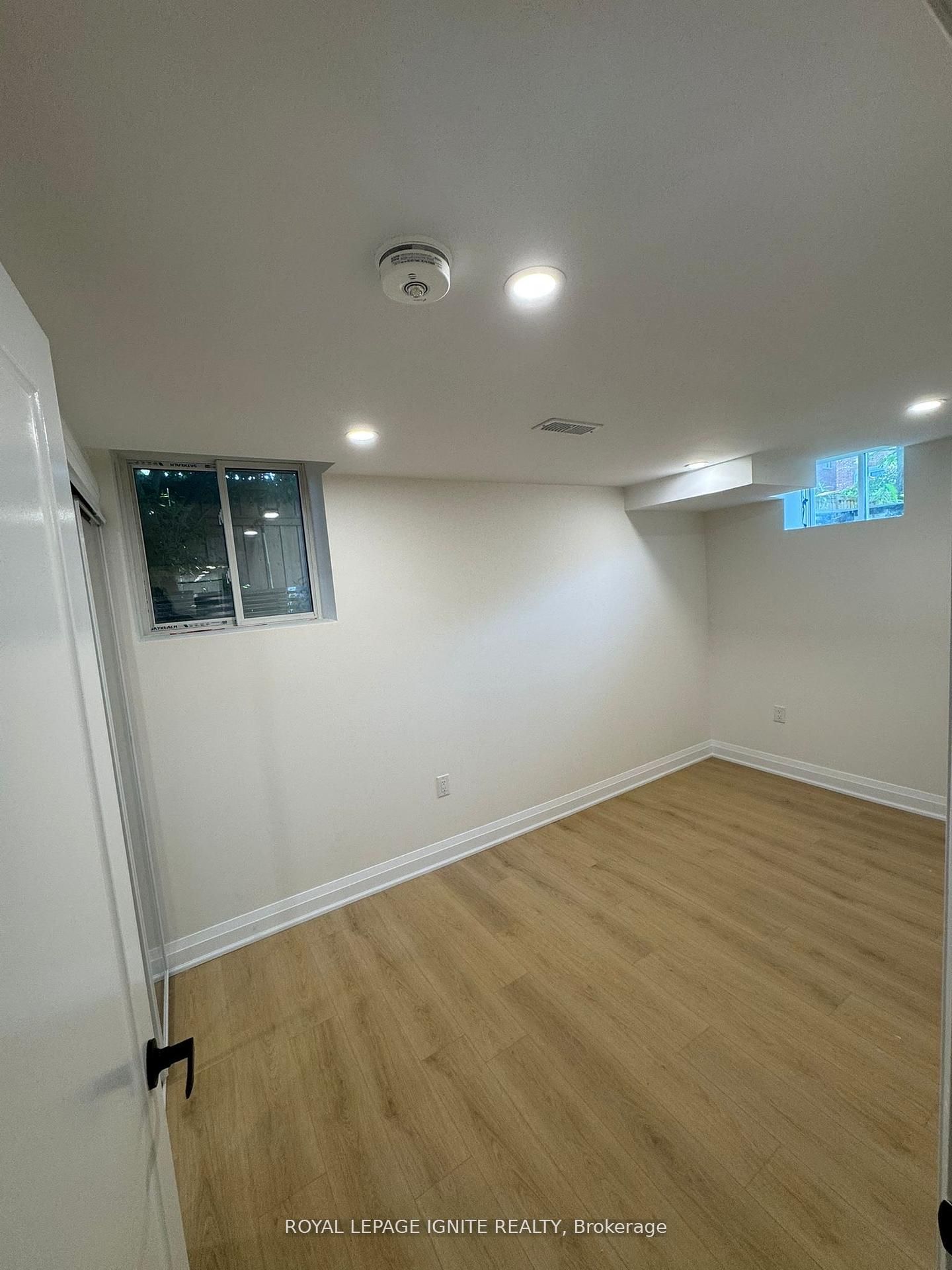 Photo 8 of Unit Lower, 50 Mill Lane, Clarington, Bowmanville — HOMEH
