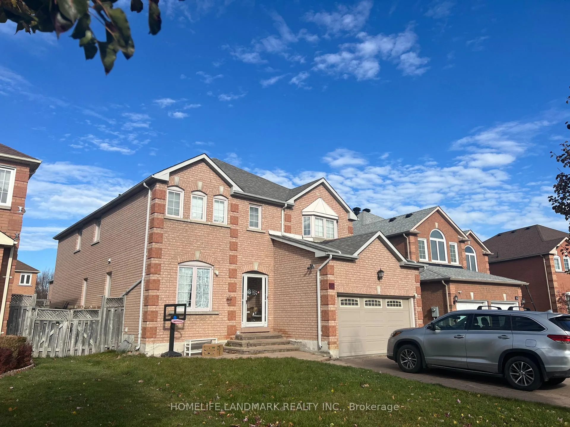Photo 1 of 32 Jordana Drive, Markham, Middlefield — HOMEH