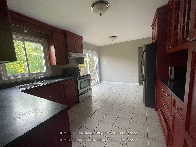 Photo 6 of 198 St.Davids Road, St. Catharines, Burleigh Hill — HOMEH