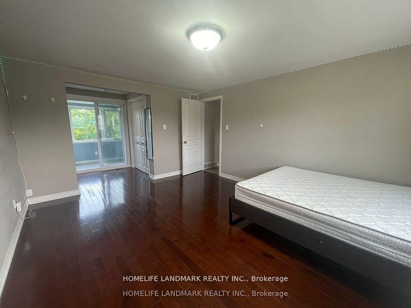 Photo 10 of 198 St.Davids Road, St. Catharines, Burleigh Hill — HOMEH