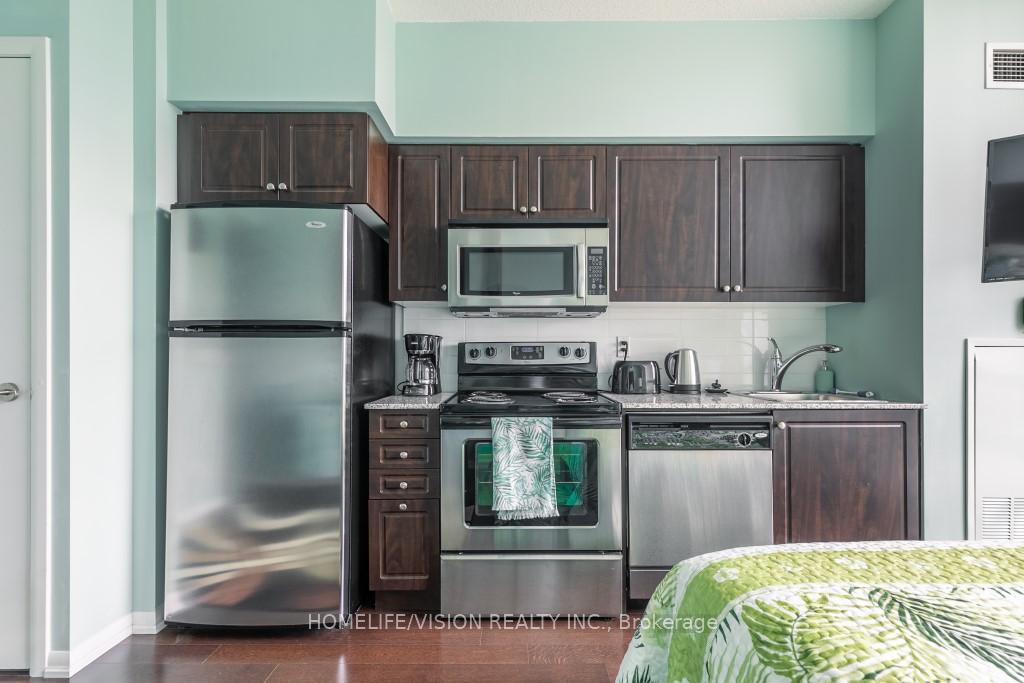Photo 3 of Unit 1664, 209 Fort York Boulevard, Toronto, Waterfront Communities — HOMEH