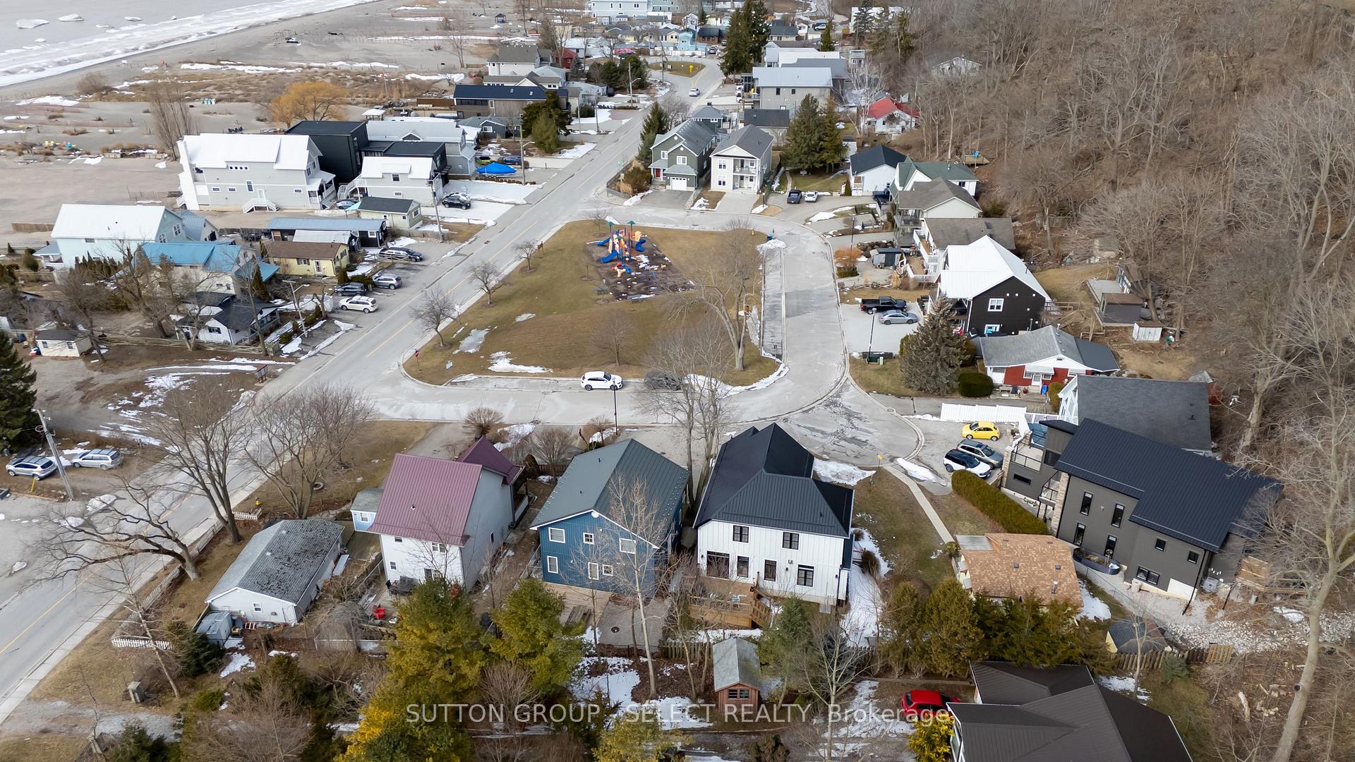 Photo 19 of 387 Stanley Pk Drive, Central Elgin, Rural Central Elgin — HOMEH