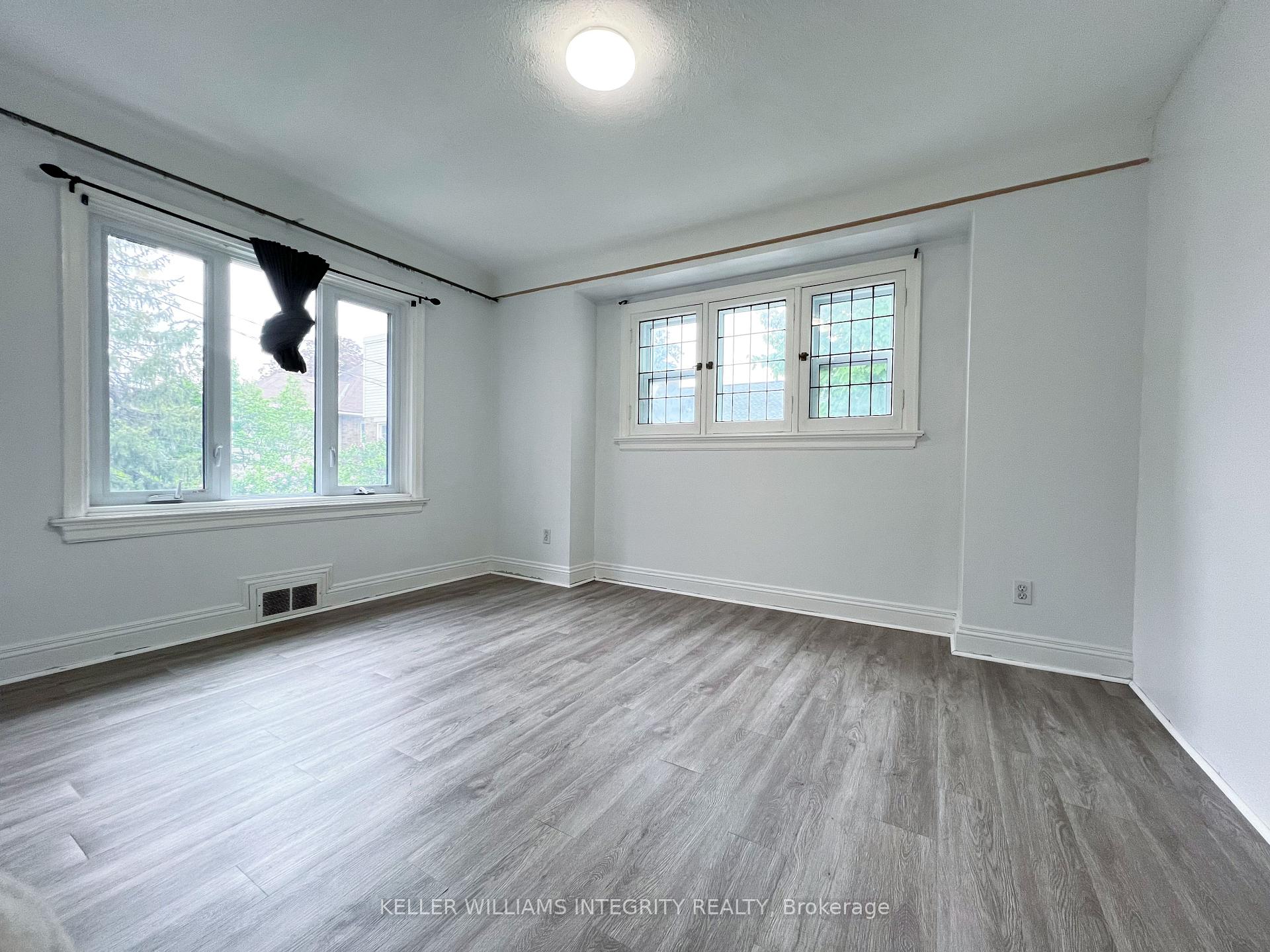 Photo 15 of Unit 3, 831 Bronson Avenue, Ottawa, Glebe — HOMEH