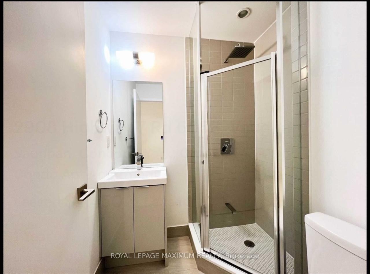 Photo 36 of Unit 605E, 2908 Highway 7 Road E, Vaughan, Concord — HOMEH