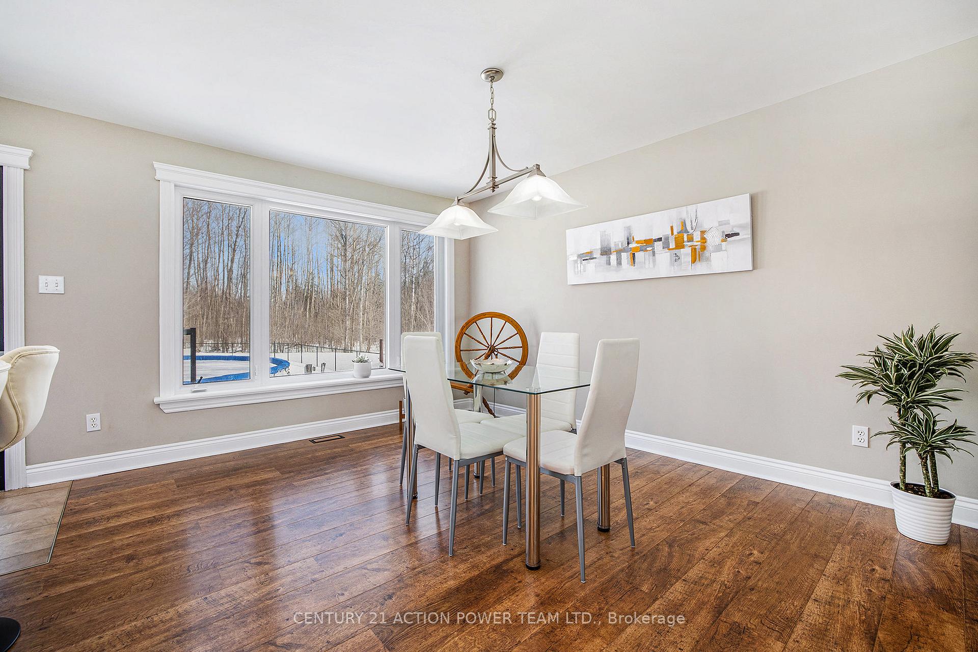 Photo 7 of 450 Big Horn Way W, Ottawa, Kinburn — HOMEH