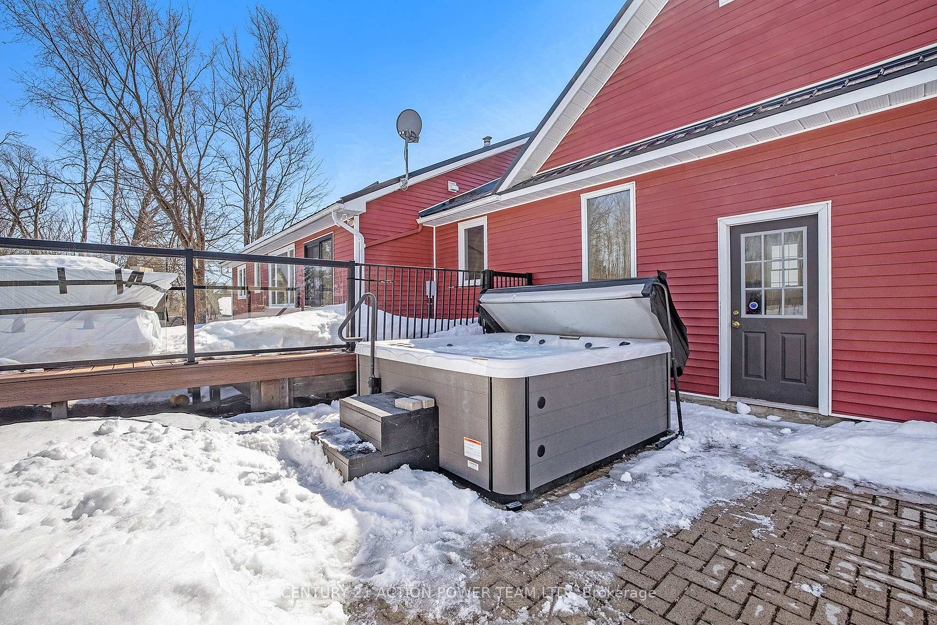Photo 24 of 450 Big Horn Way W, Ottawa, Kinburn — HOMEH