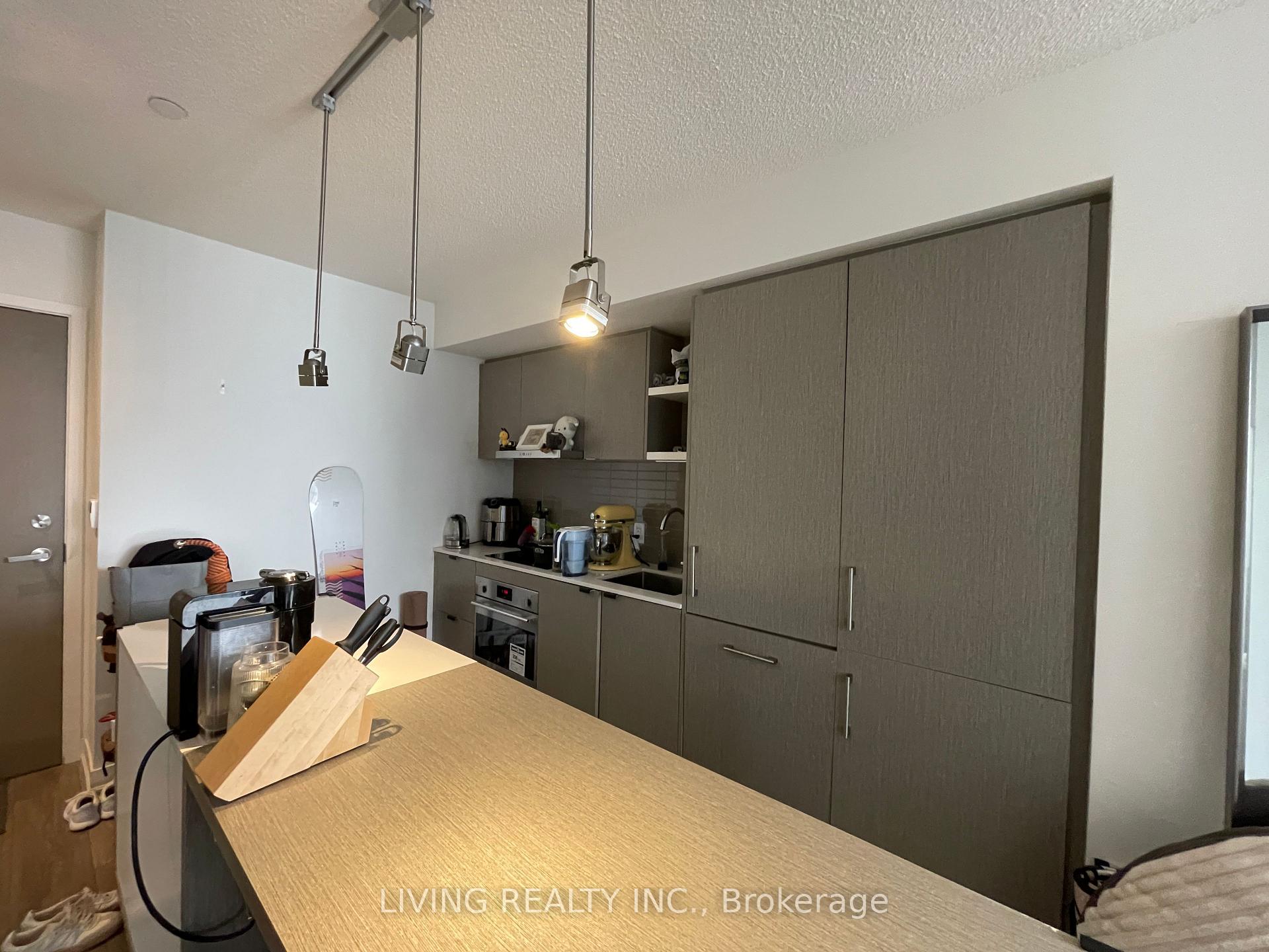 Photo 3 of Unit 2909, 88 Harbour Street, Toronto, Waterfront Communities — HOMEH