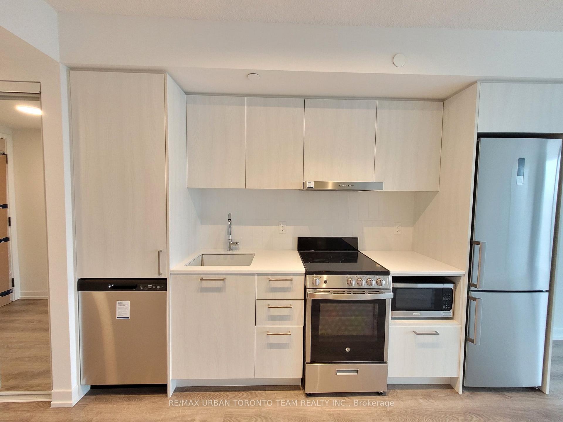 Photo 20 of Unit 1015, 195 Commerce Street, Vaughan, Vaughan Corporate Centre — HOMEH