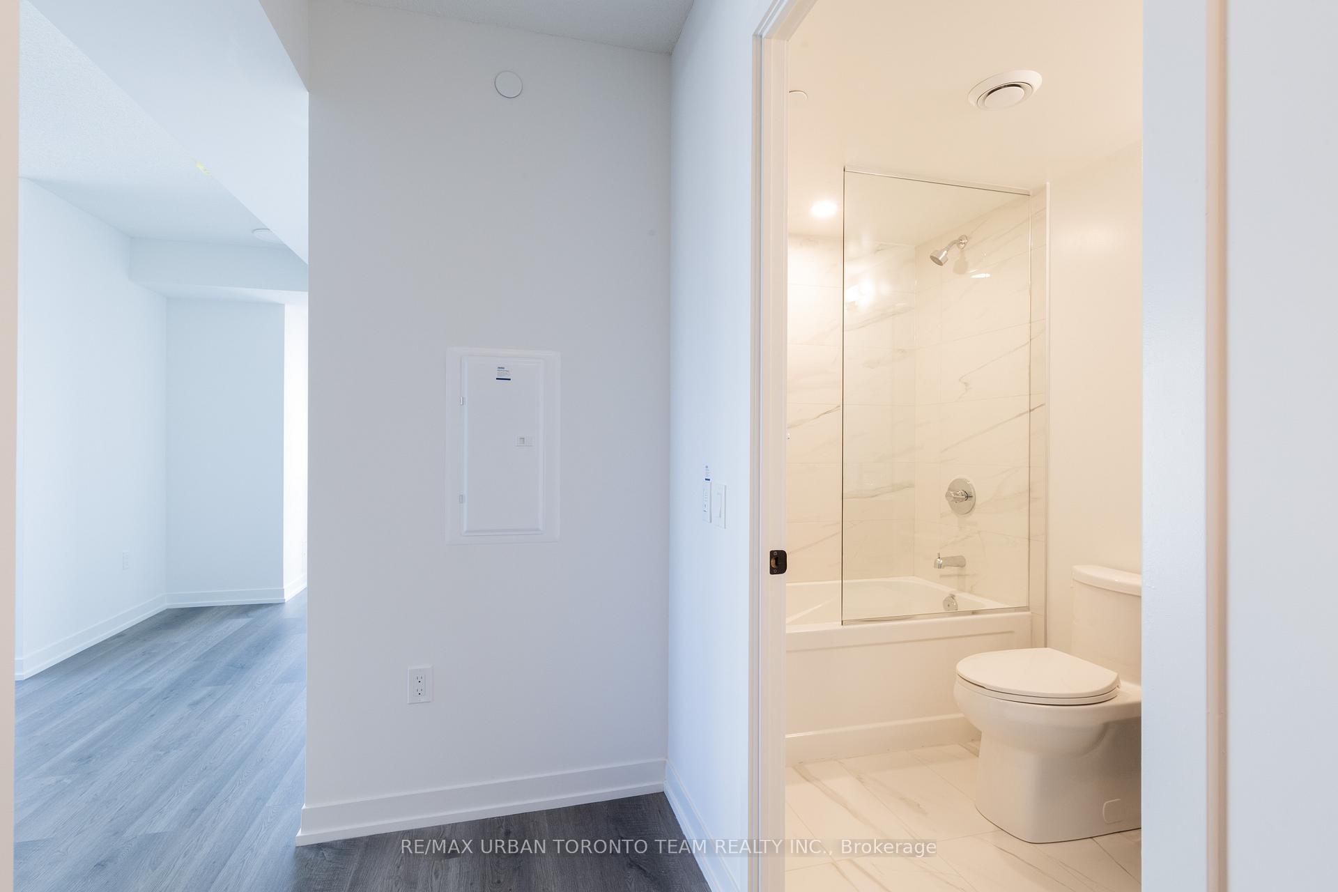 Photo 21 of Unit 1015, 195 Commerce Street, Vaughan, Vaughan Corporate Centre — HOMEH