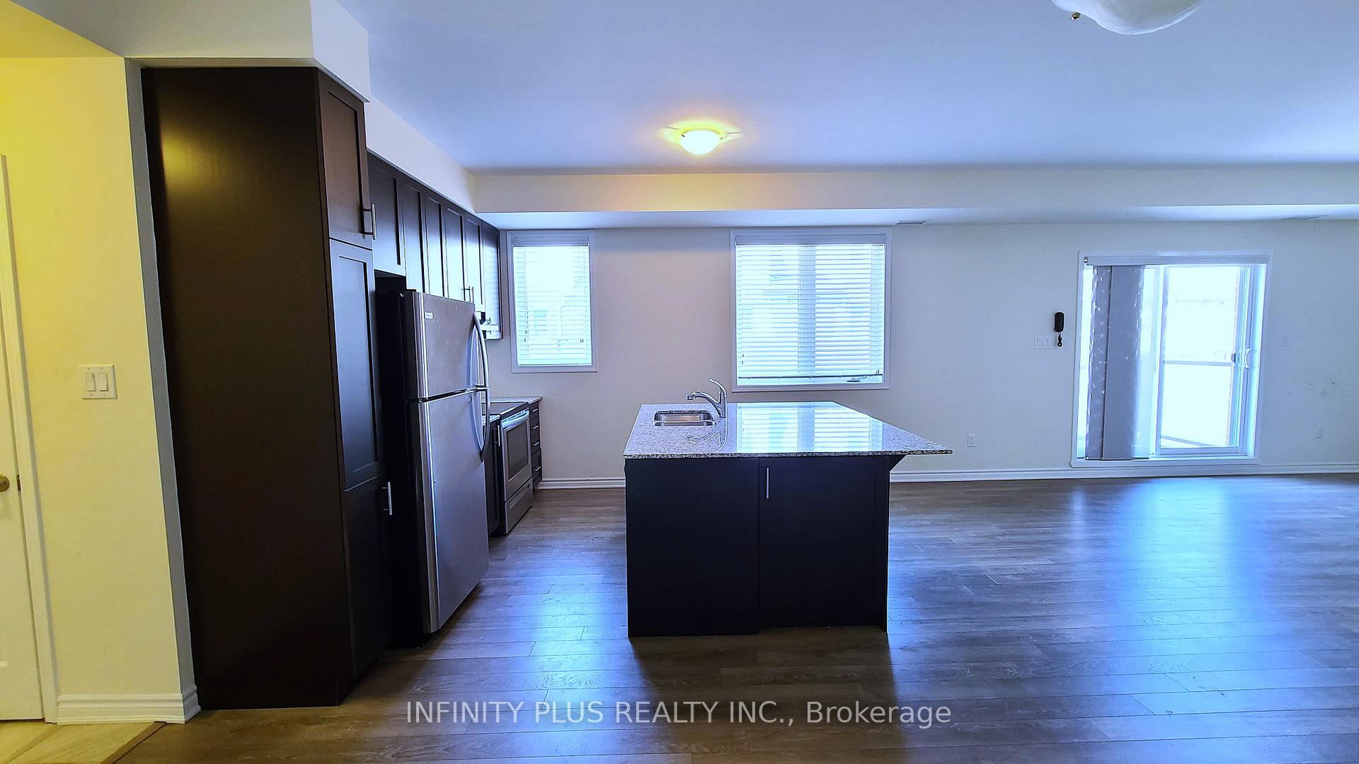 Photo 3 of Unit 707, 1148 Dragonfly Avenue, Pickering, Rural Pickering — HOMEH