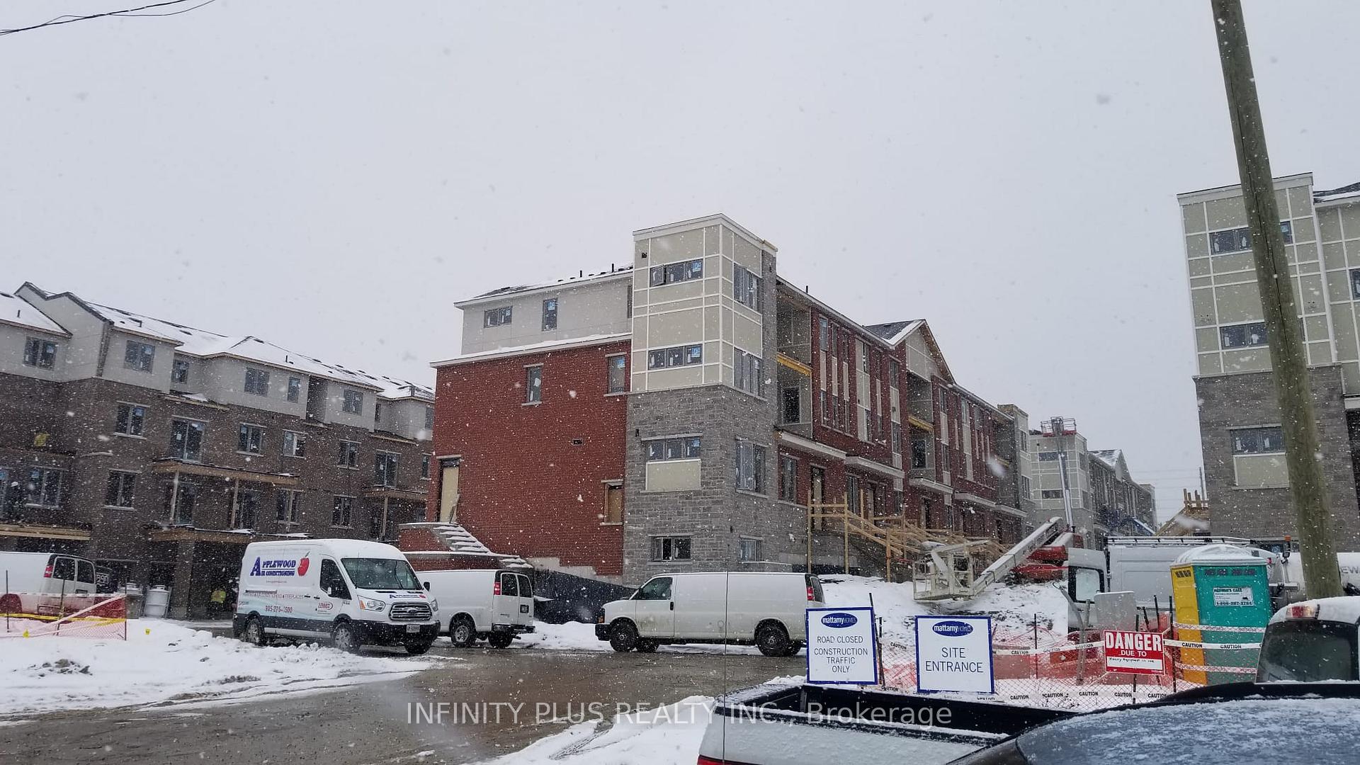 Photo 13 of Unit 707, 1148 Dragonfly Avenue, Pickering, Rural Pickering — HOMEH