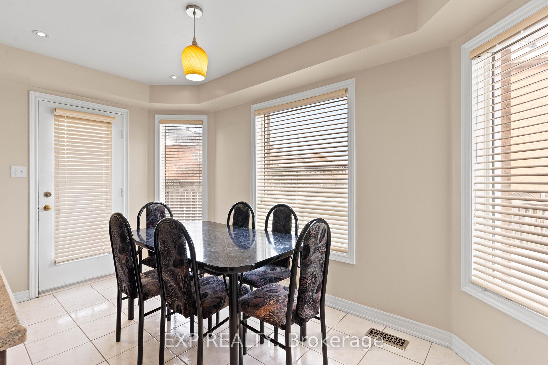 Photo 9 of 67 Barleyfield Road, Brampton, Sandringham-Wellington — HOMEH
